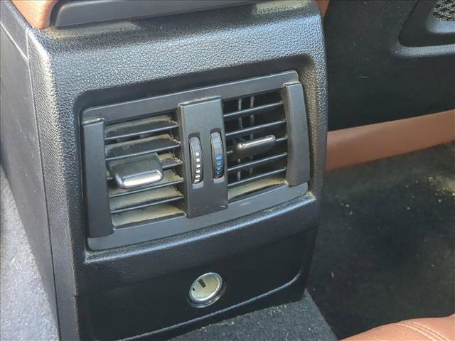 Used 2015 BMW M235i Coupe image 18