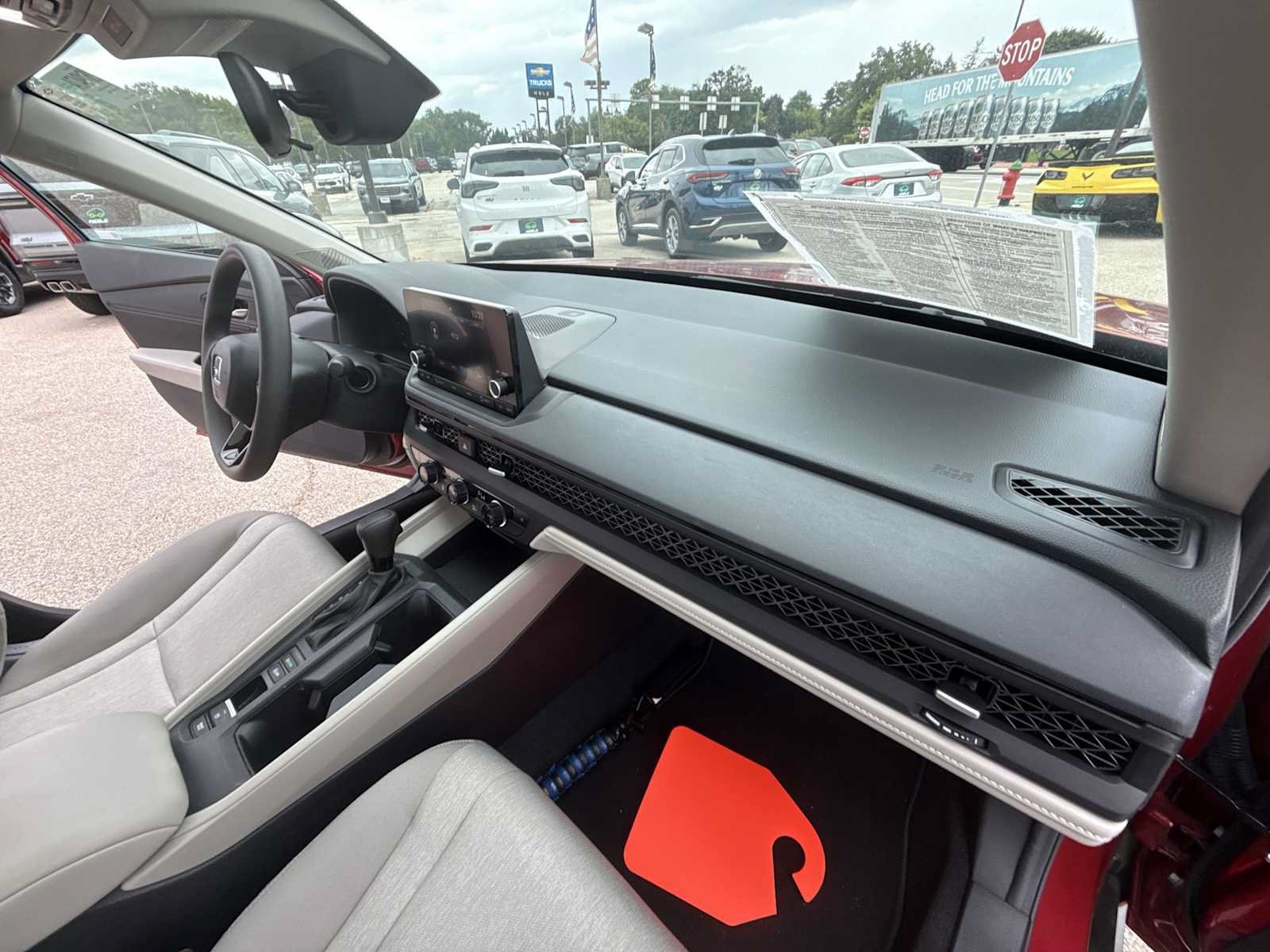 Used 2025 Honda Accord SE image 29