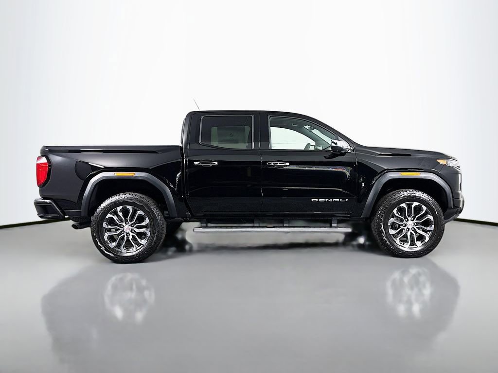 New 2026 GMC Canyon Denali AWD/4WD image 8