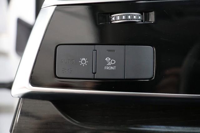 Used 2024 Audi Q7 3.0T Premium Plus AWD/4WD image 17