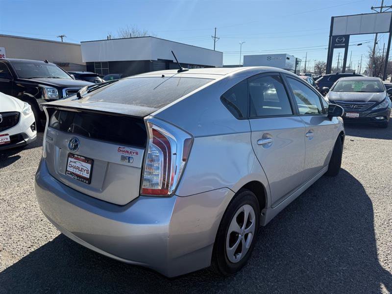 Used 2014 Toyota Prius Three FWD image 4