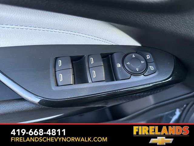 New 2026 Chevrolet Trax LT w/ Sunroof Package image 25