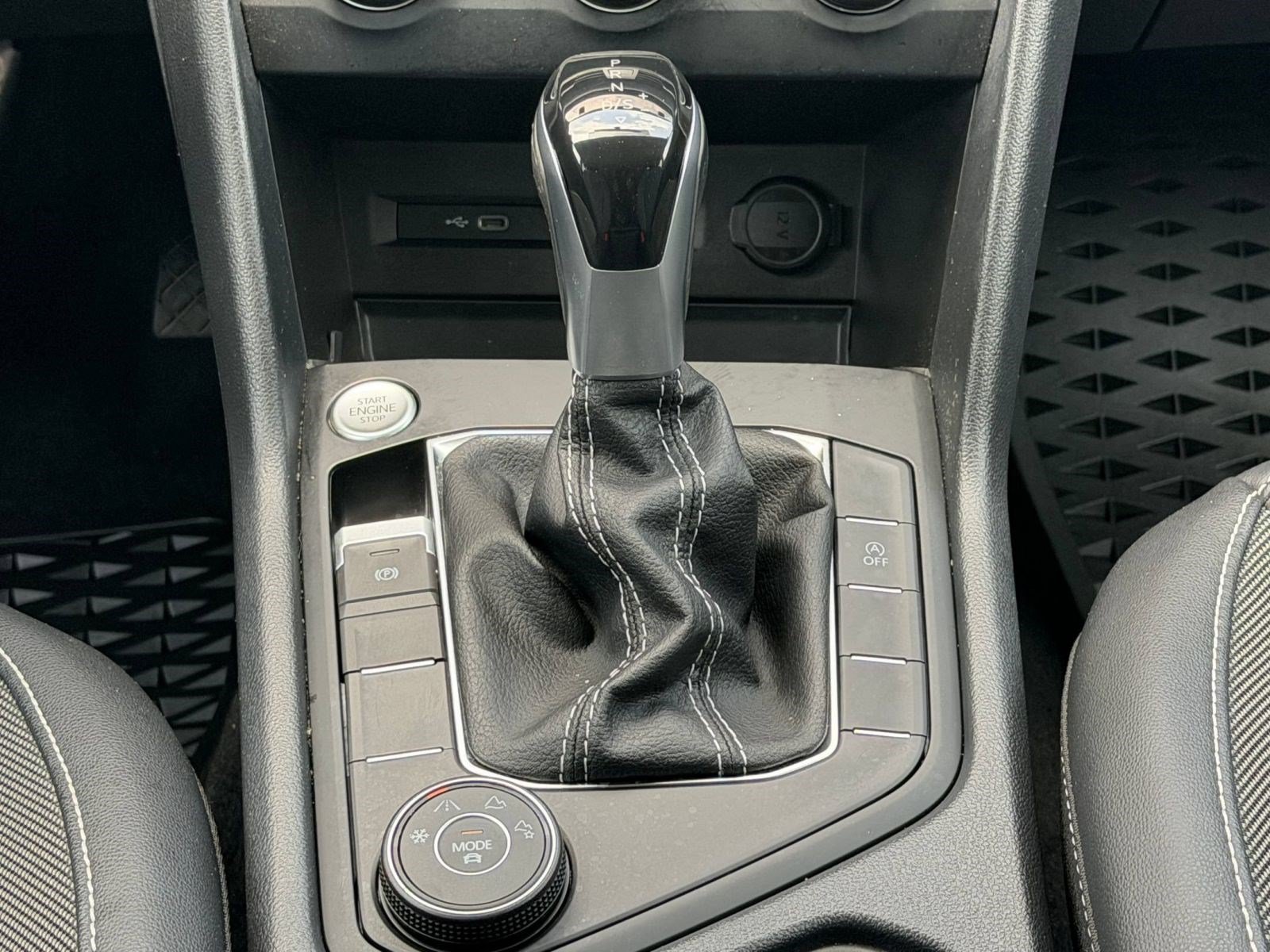 Certified 2022 Volkswagen Taos SE AWD/4WD image 25
