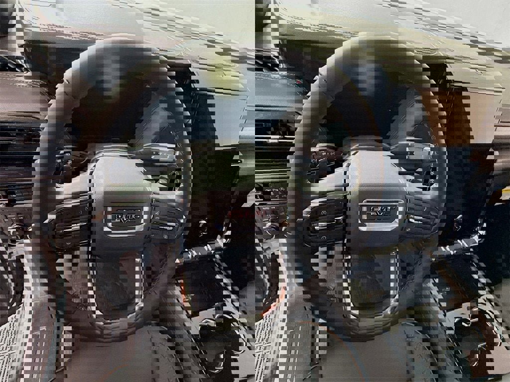 New 2026 GMC Yukon XL AT4 w/ AT4 Premium Package image 6