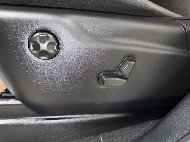 Used 2025 Dodge Durango GT image 12