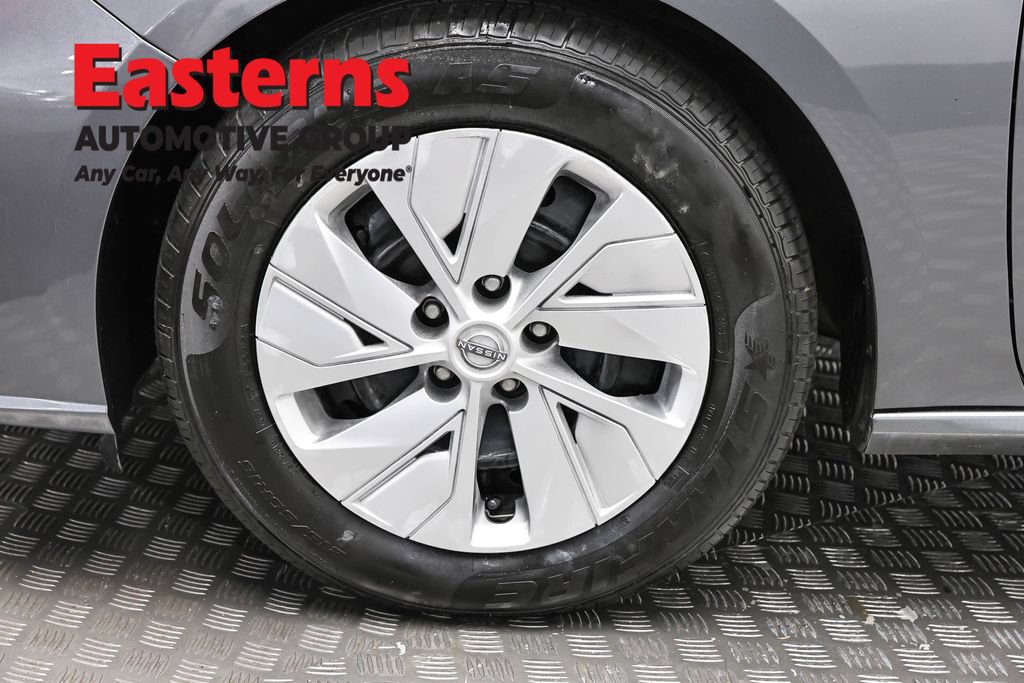 Used 2024 Nissan Altima 2.5 S FWD image 28