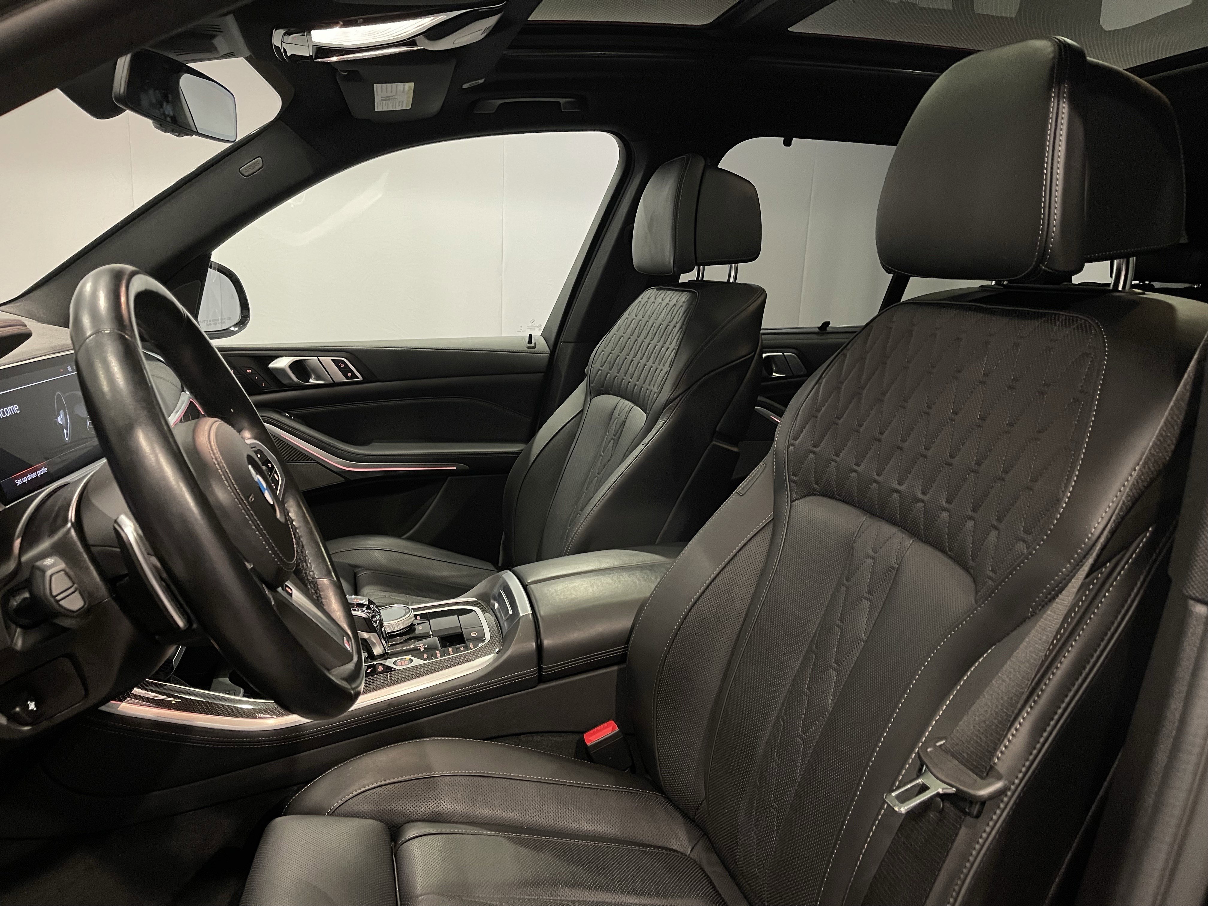 Certified 2023 BMW X5 M50i w/ Executive Package image 14