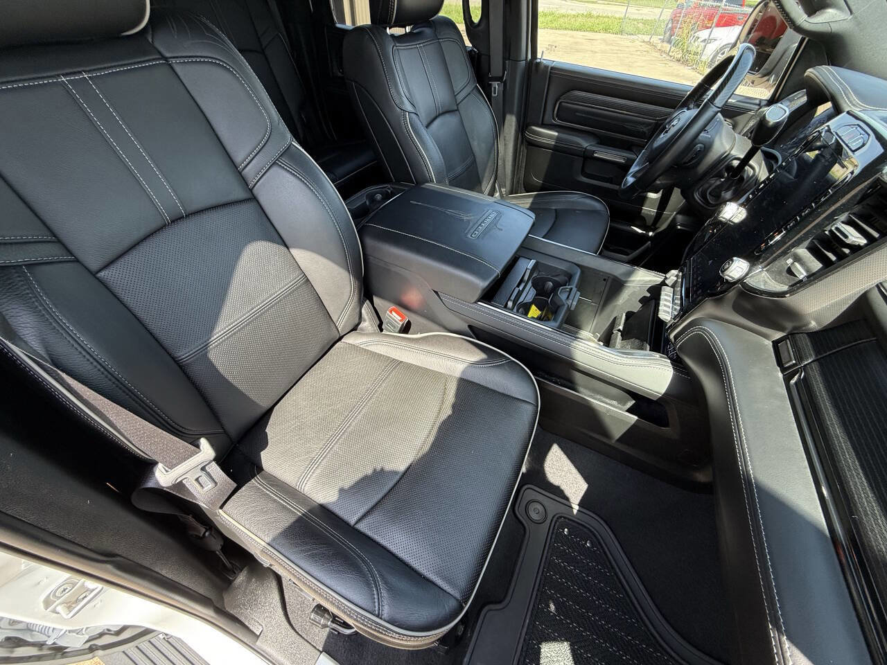 Used 2022 RAM 2500 Limited w/ Night Edition image 26