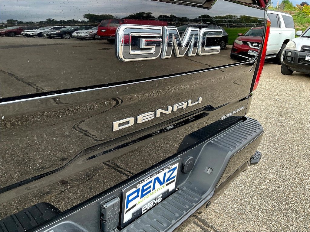 Used 2023 GMC Sierra 1500 Denali Ultimate AWD/4WD image 26