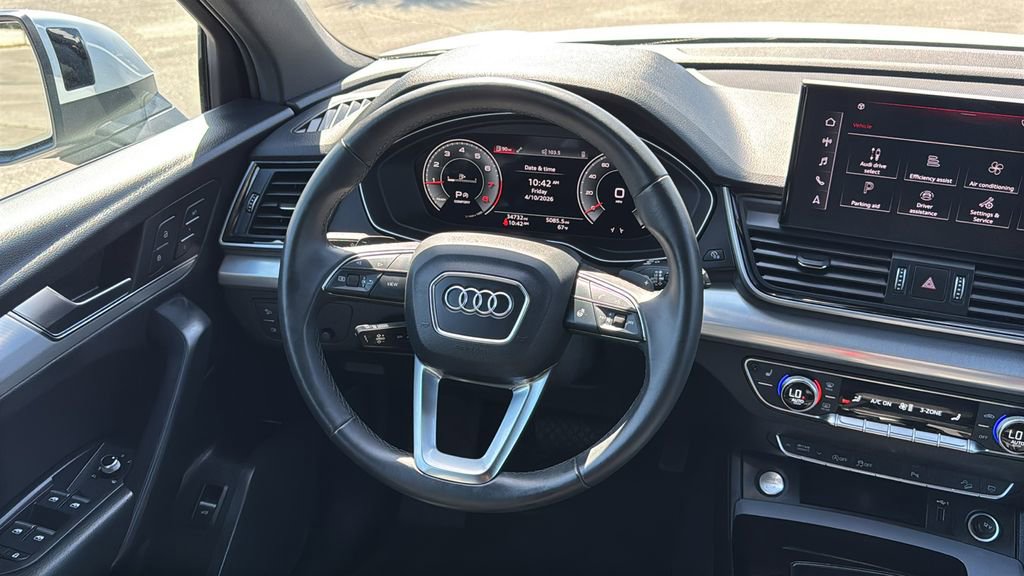 Used 2025 Audi Q5 2.0T Premium AWD/4WD image 25