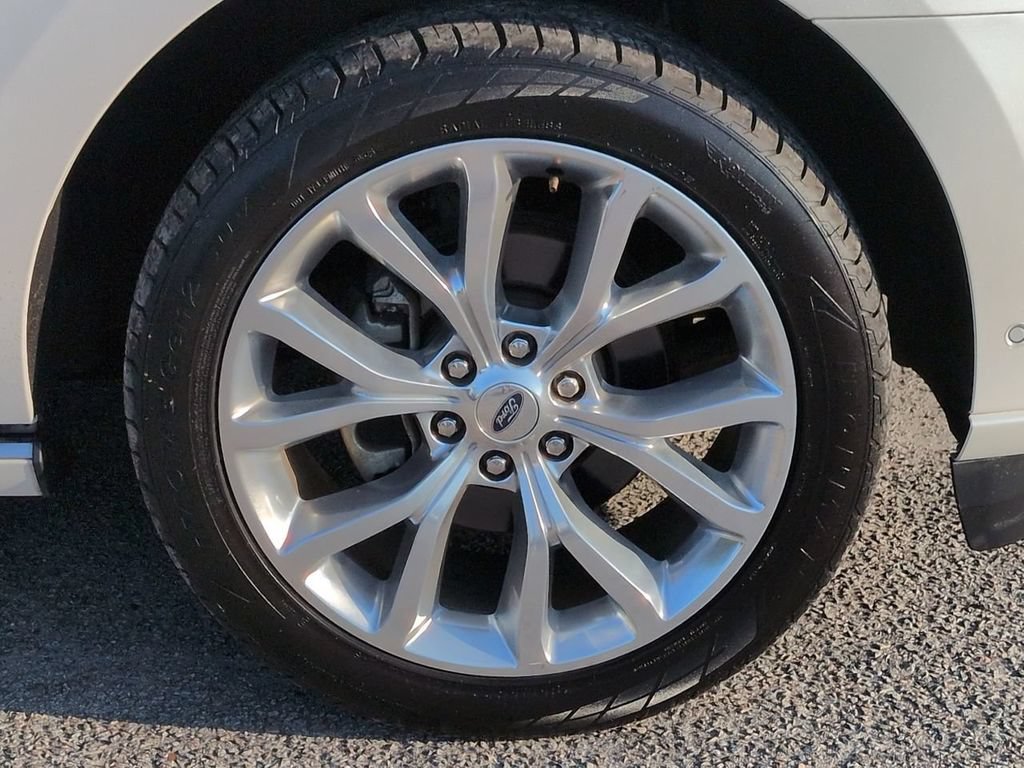 Used 2019 Ford Expedition Max Platinum RWD image 11