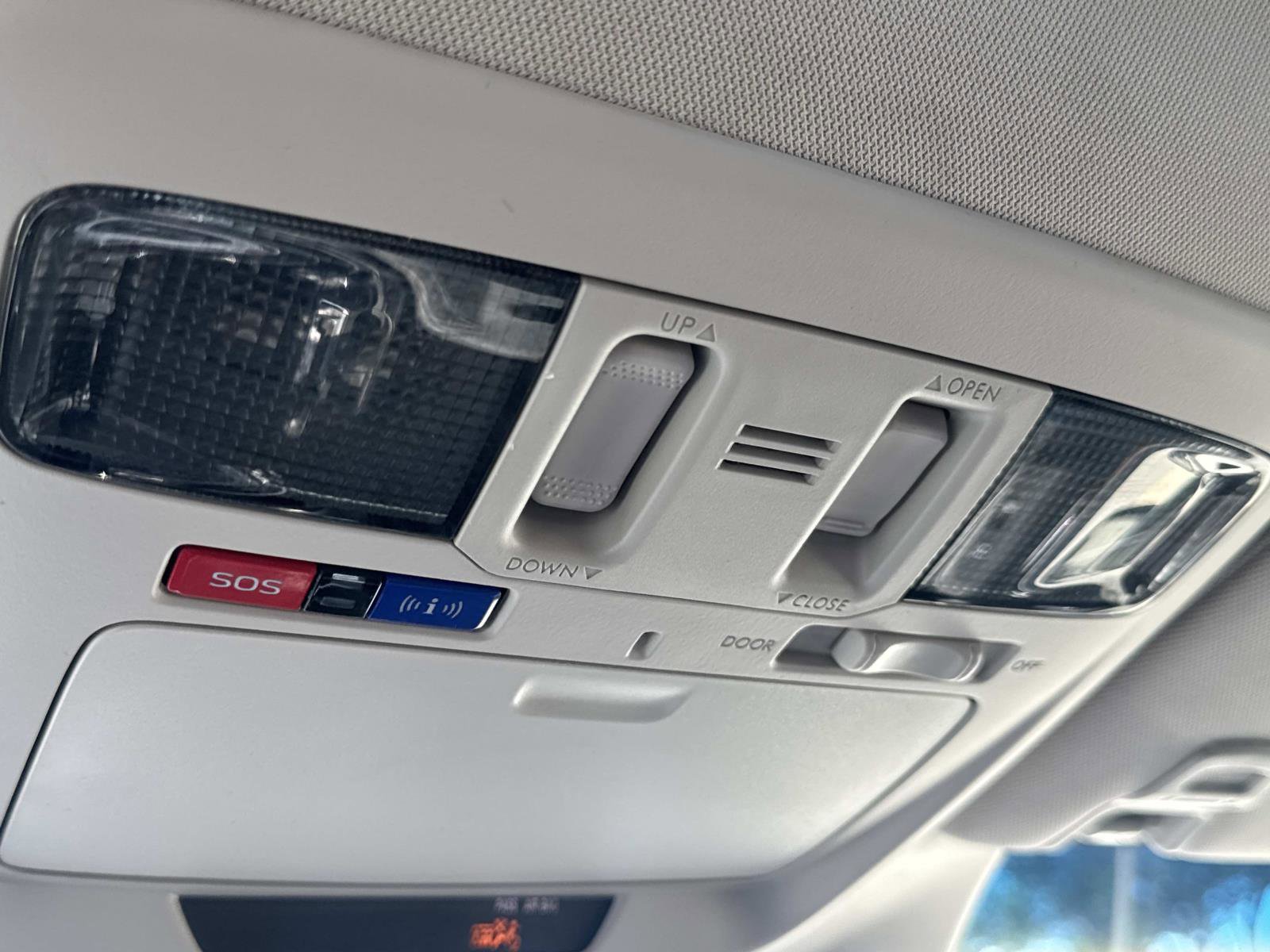 Used 2017 Subaru Outback 2.5i Limited AWD/4WD image 29