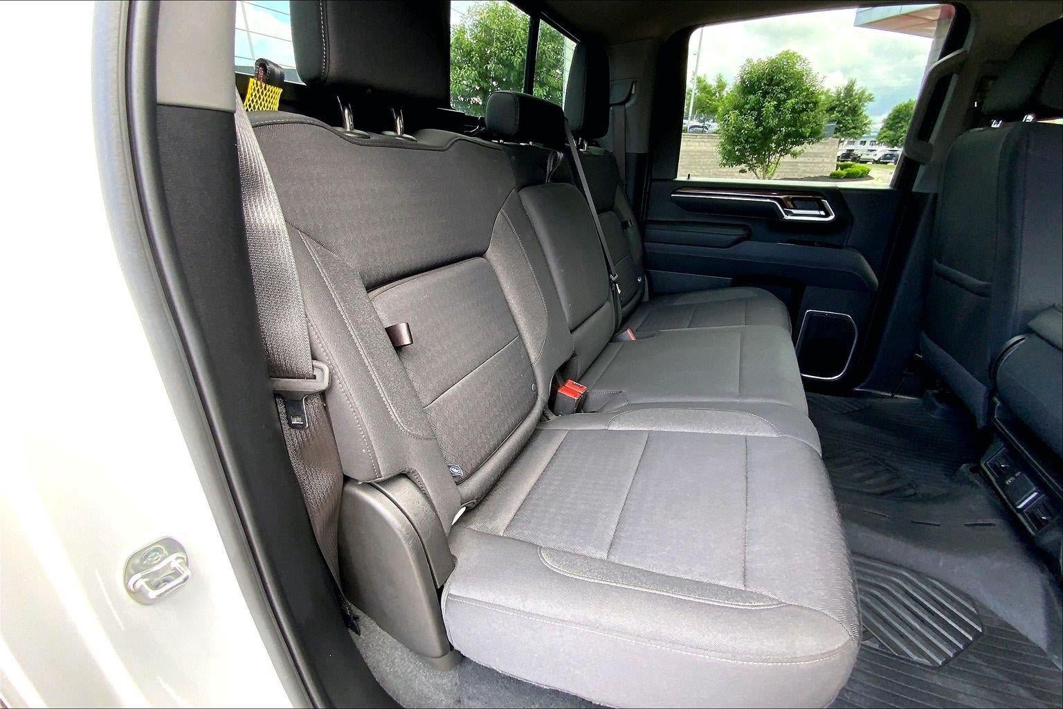 Used 2025 Chevrolet Silverado 2500 LT AWD/4WD image 23