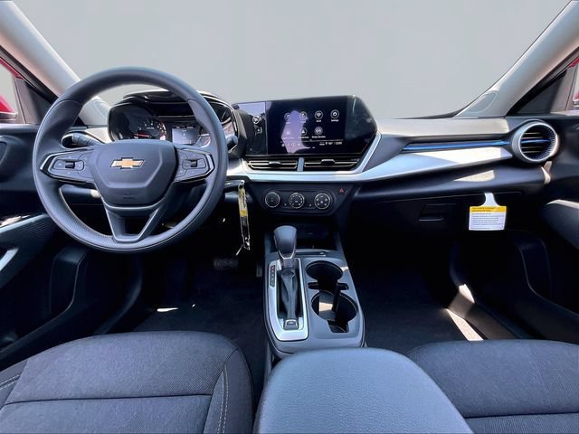 New 2026 Chevrolet Trax LS w/ LS Convenience Package FWD image 11