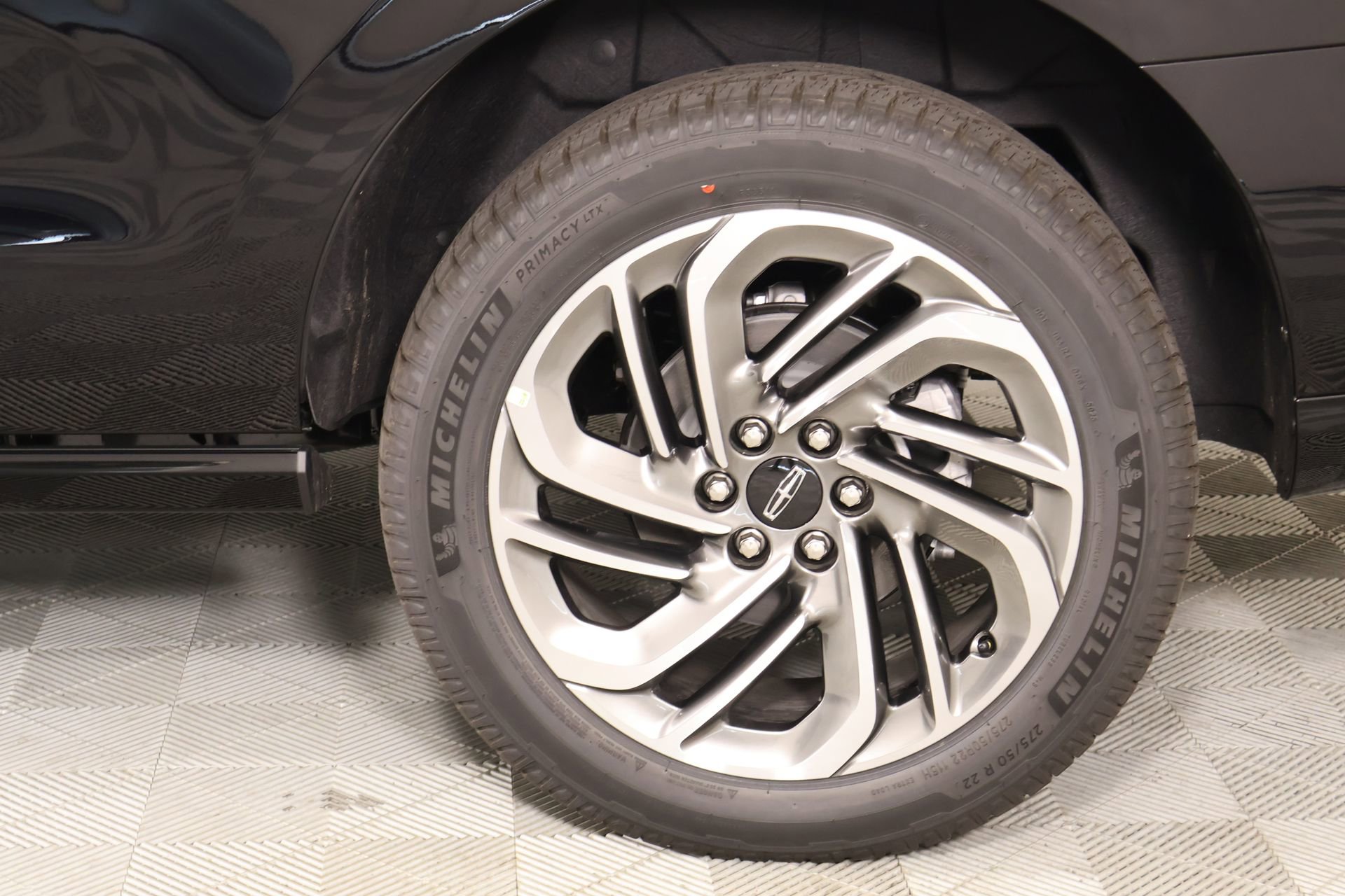 New 2026 Lincoln Navigator Reserve AWD/4WD image 21