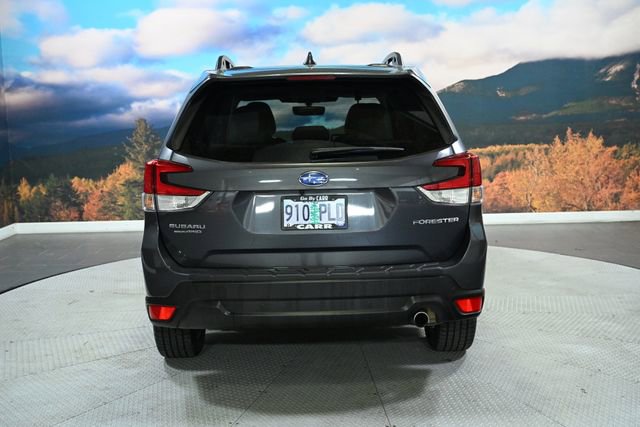 Used 2023 Subaru Forester Limited w/ Popular Package #2 AWD/4WD image 7