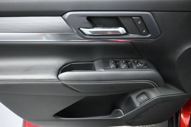 Certified 2026 GMC Terrain Elevation w/ Elevation Premium Package FWD image 13