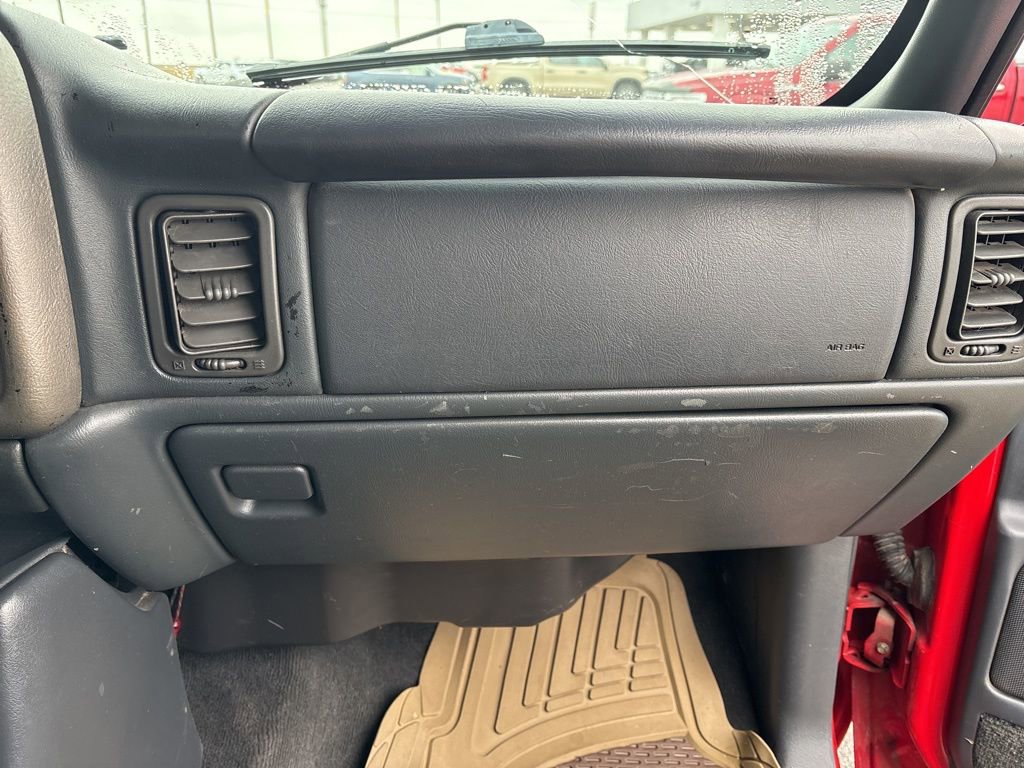 Used 2001 Chevrolet Silverado 1500 LS AWD/4WD image 18
