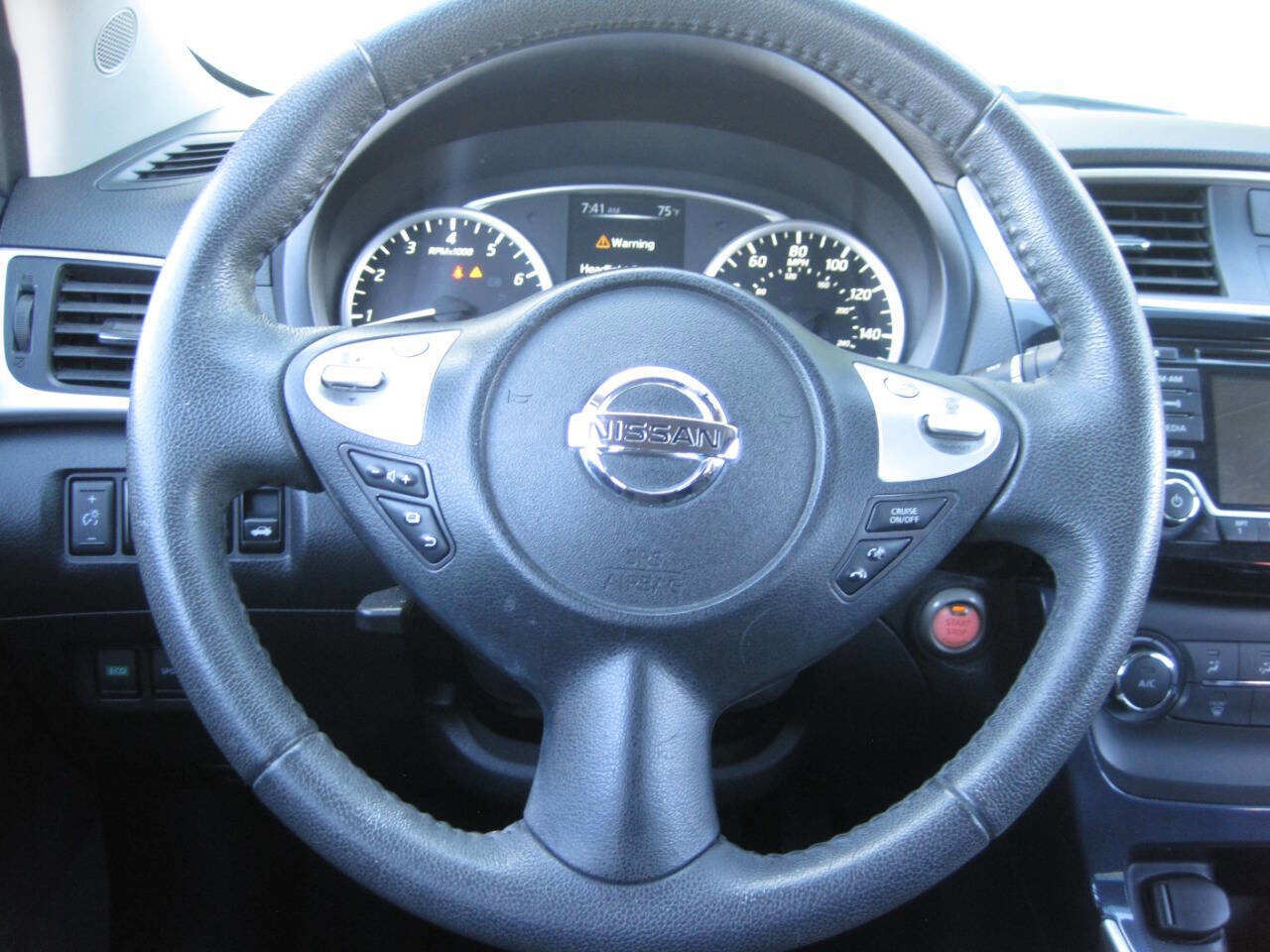 Used 2017 Nissan Sentra SR w/ SR Midnight Edition image 23