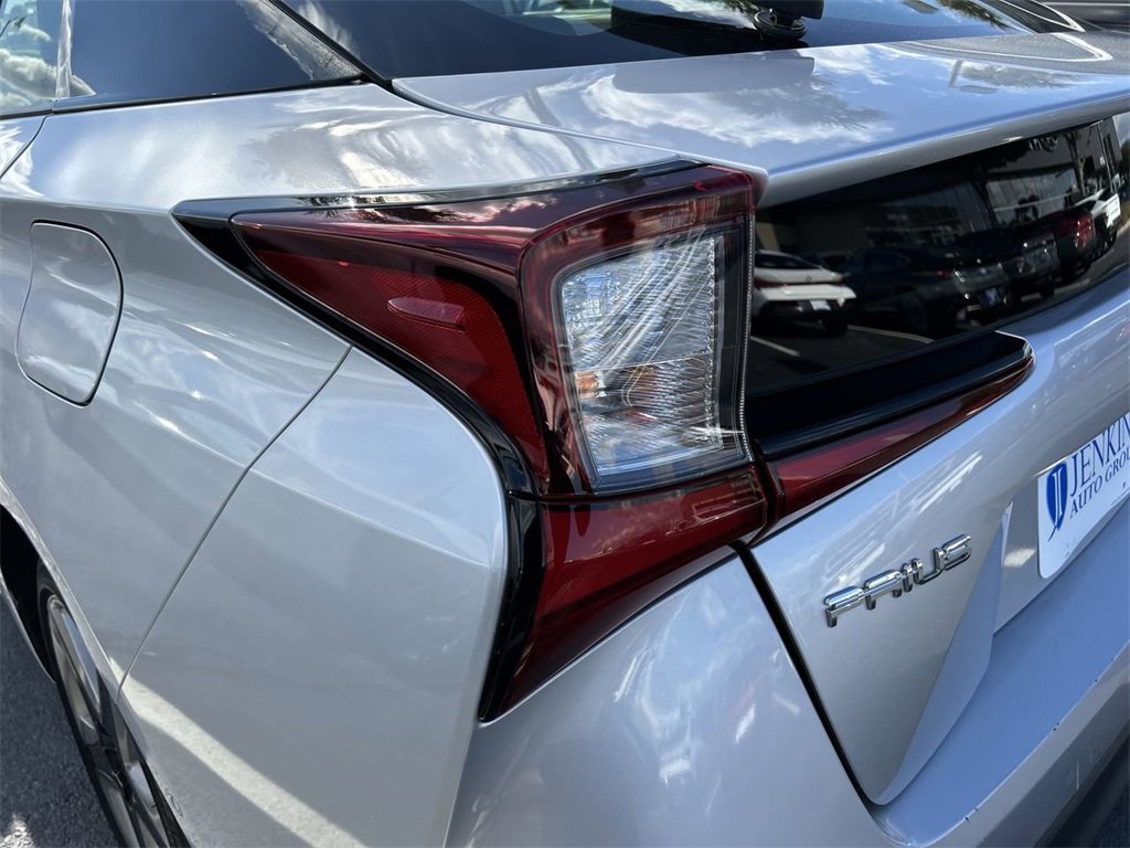 Used 2019 Toyota Prius Limited image 15