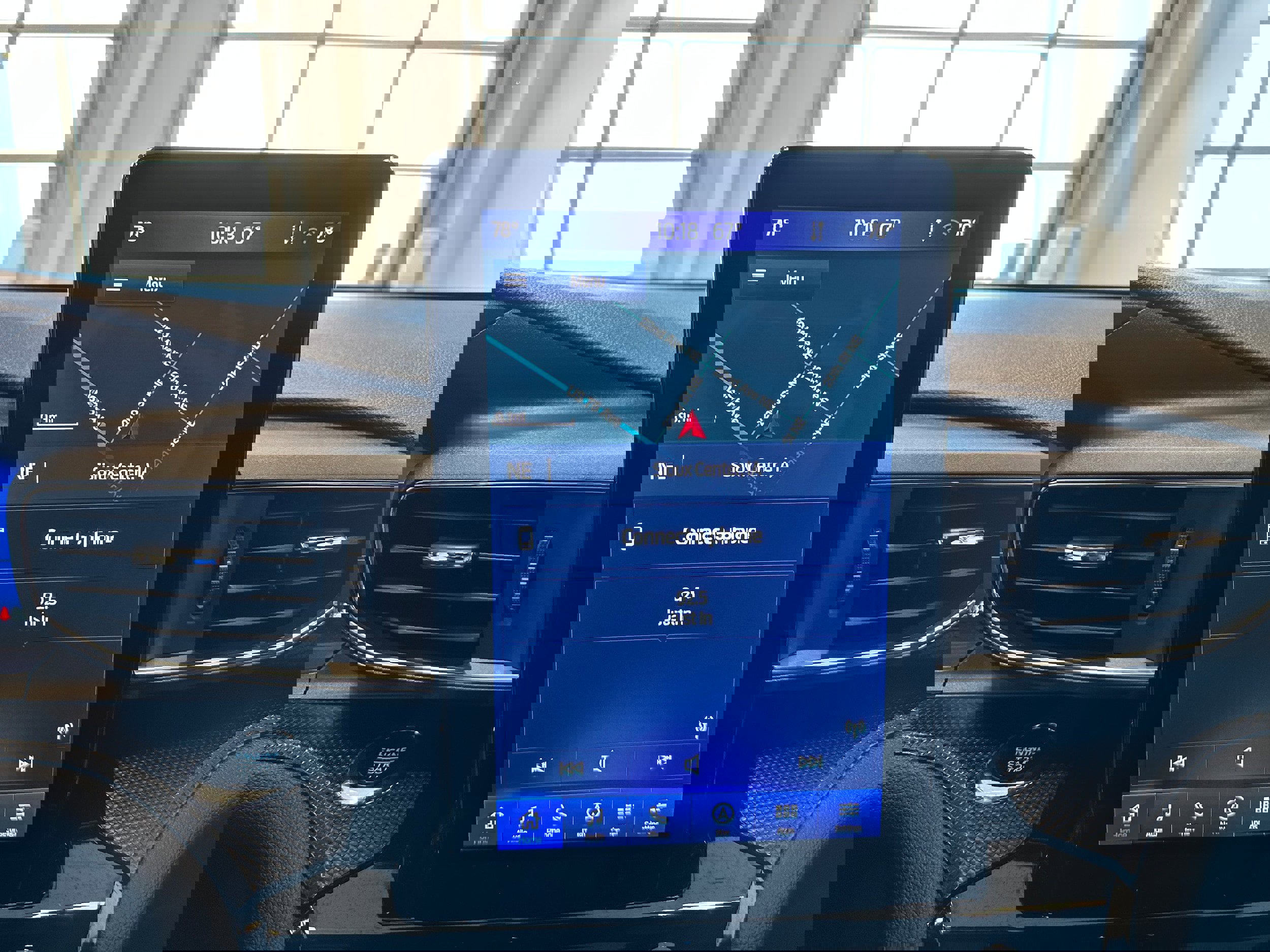 Used 2023 Ford Explorer ST w/ Equipment Group 401A image 21