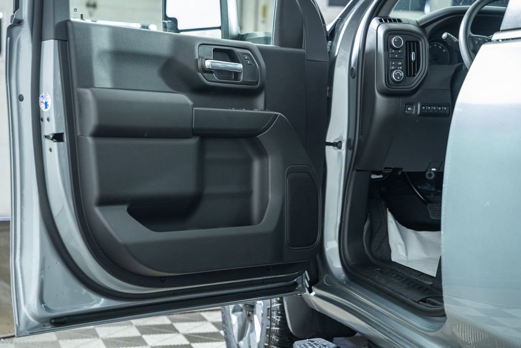 New 2026 Chevrolet Silverado 2500 Custom w/ Custom Value Package image 44