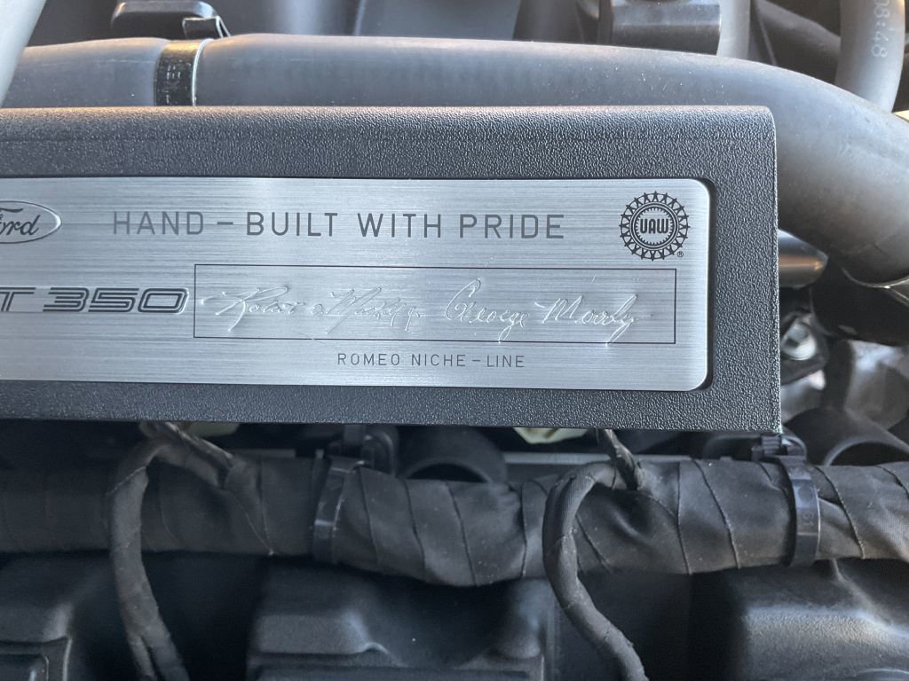 Used 2016 Ford Mustang Shelby GT350 w/ Track Package image 55