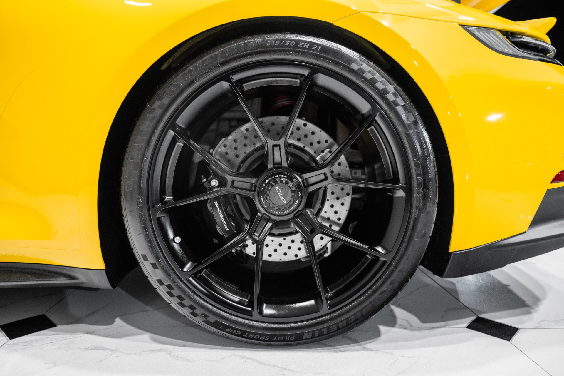 Used 2022 Porsche 911 GT3 image 15