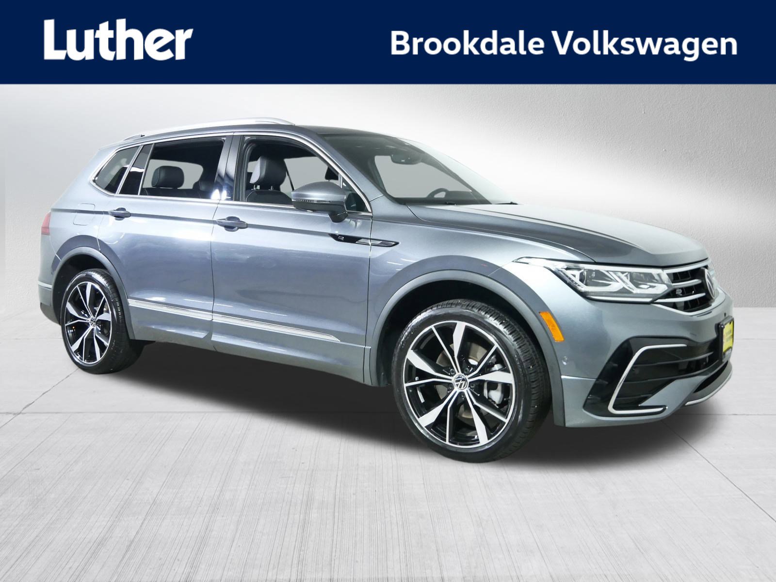 Used 2023 Volkswagen Tiguan SEL R-Line video 1