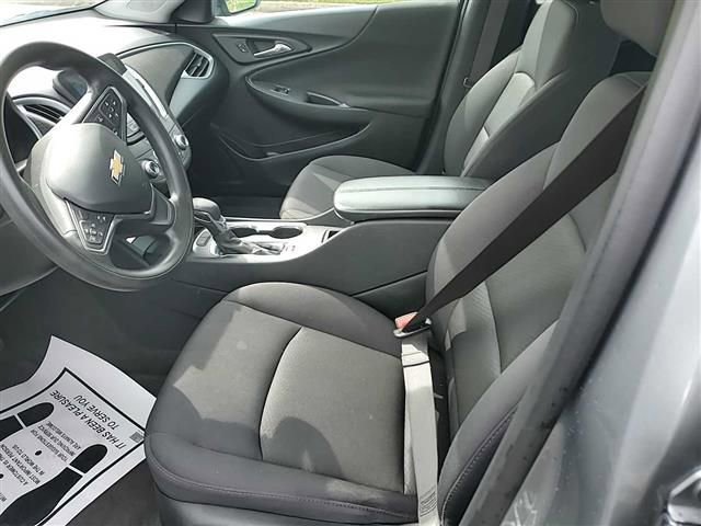 Used 2024 Chevrolet Malibu LT FWD image 3