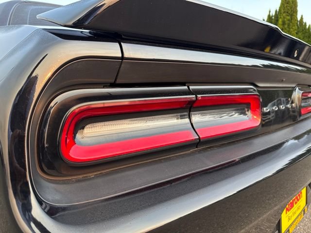 Used 2019 Dodge Challenger R/T w/ Plus Package RWD image 18