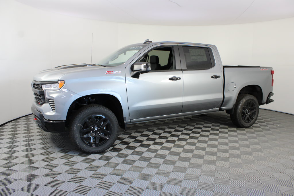 New 2026 Chevrolet Silverado 1500 LT Trail Boss w/ LT Trail Boss Premium Package AWD/4WD image 2