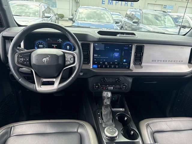 Certified 2025 Ford Bronco Outer Banks AWD/4WD image 15