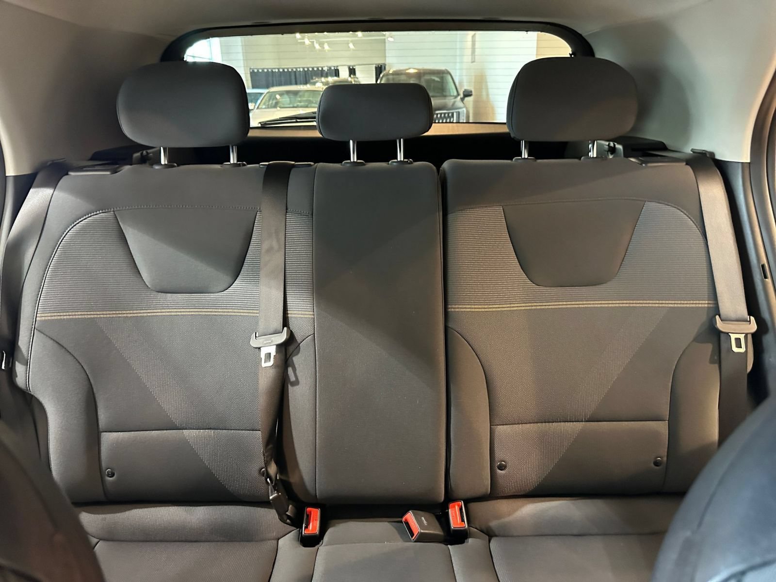 Used 2026 Kia Niro LX FWD image 37
