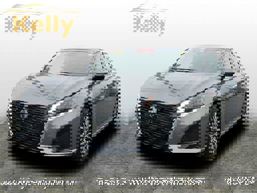 Certified 2023 Nissan Altima 2.5 SV image 1