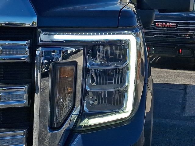 Certified 2022 GMC Sierra 2500 SLE w/ SLE Value Package; AWD/4WD image 9