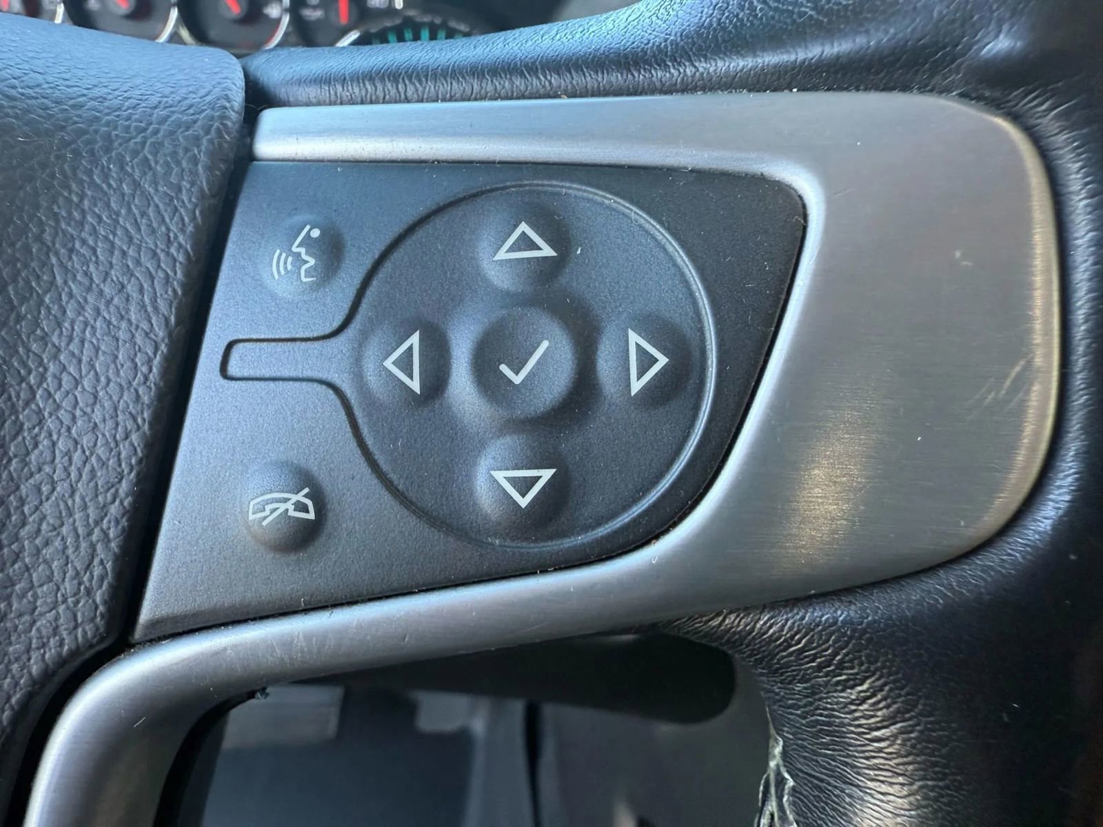 Used 2019 GMC Yukon XL SLT image 20