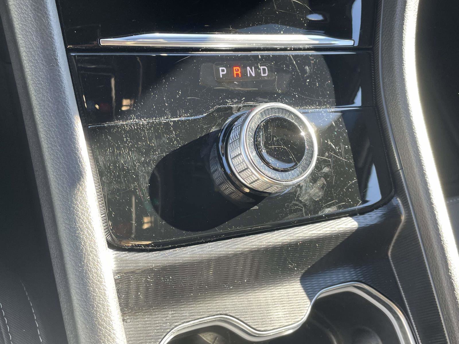 Used 2024 Jeep Grand Cherokee Laredo w/ MOPAR Finishing Package image 4