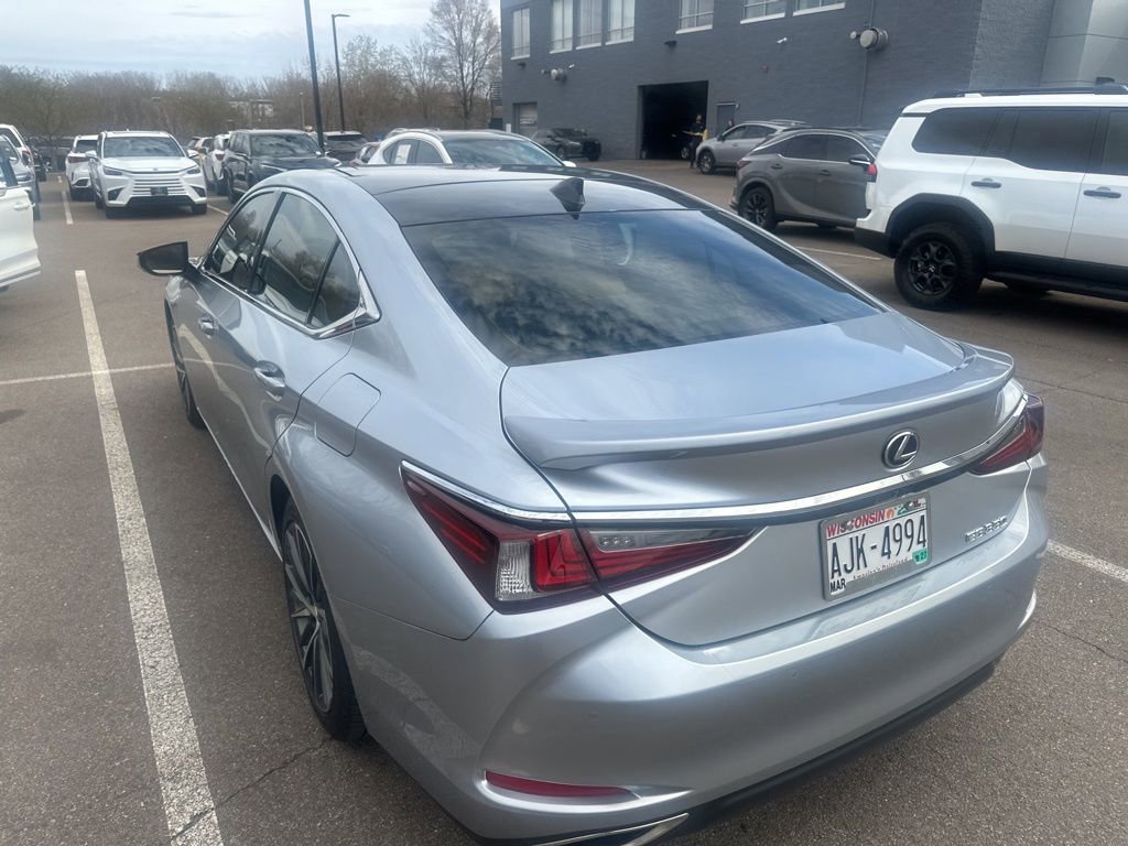Certified 2023 Lexus ES 350 w/ Premium Package image 7