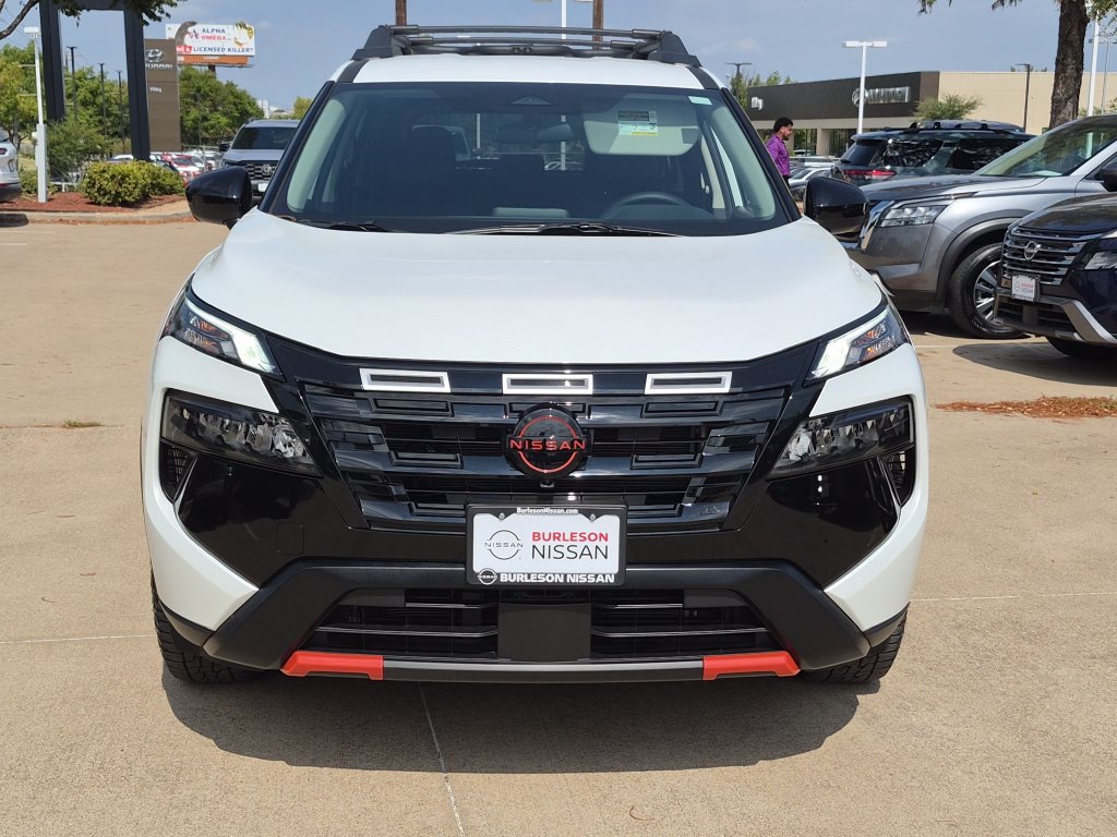 Certified 2026 Nissan Rogue SV AWD/4WD image 6