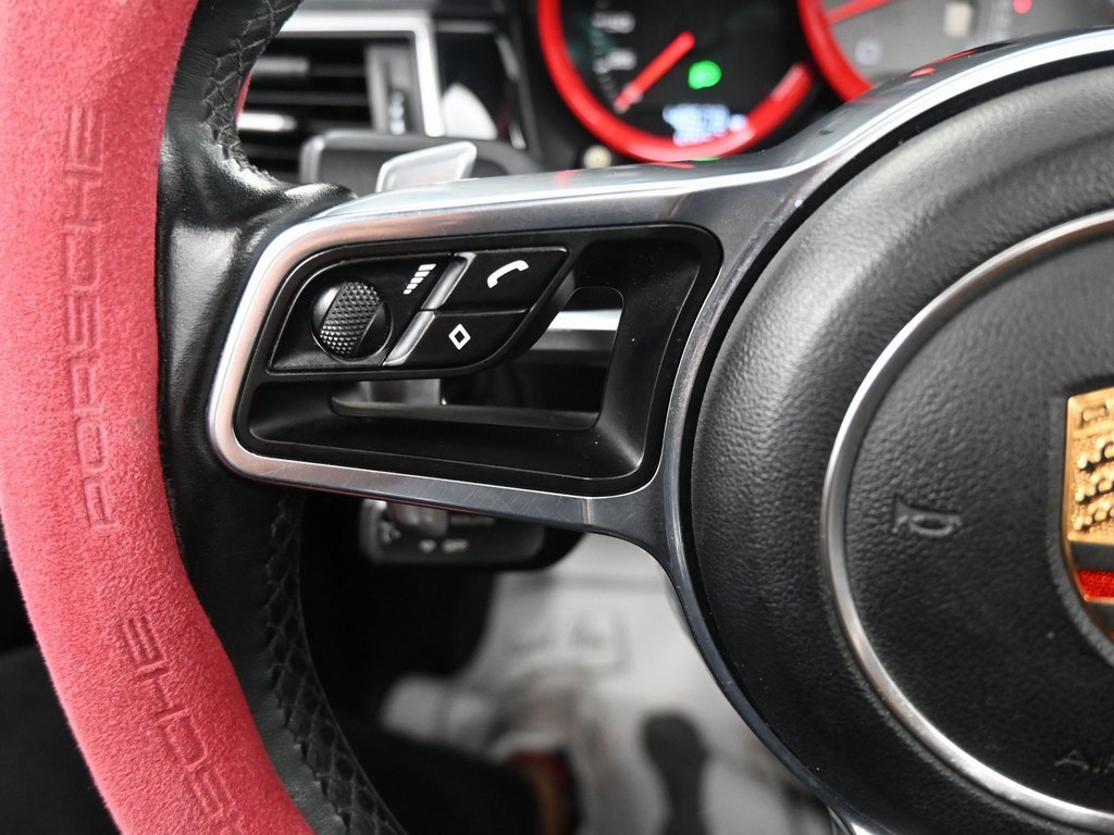 Used 2015 Porsche Macan S image 20