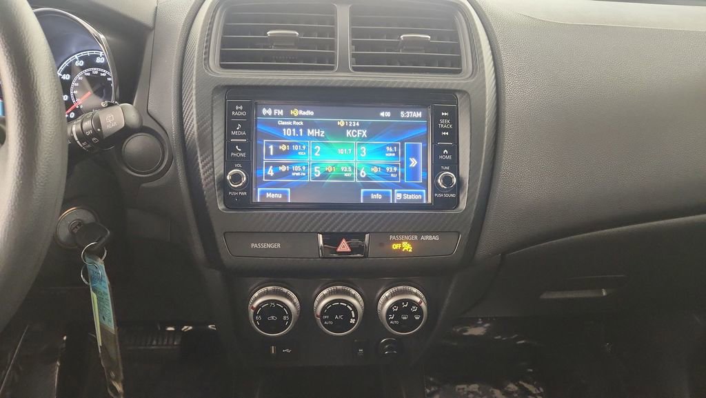 Used 2020 Mitsubishi Outlander Sport SE image 13