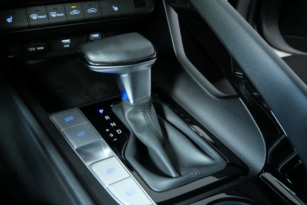 Certified 2023 Hyundai Elantra SEL w/ Convenience Package image 15