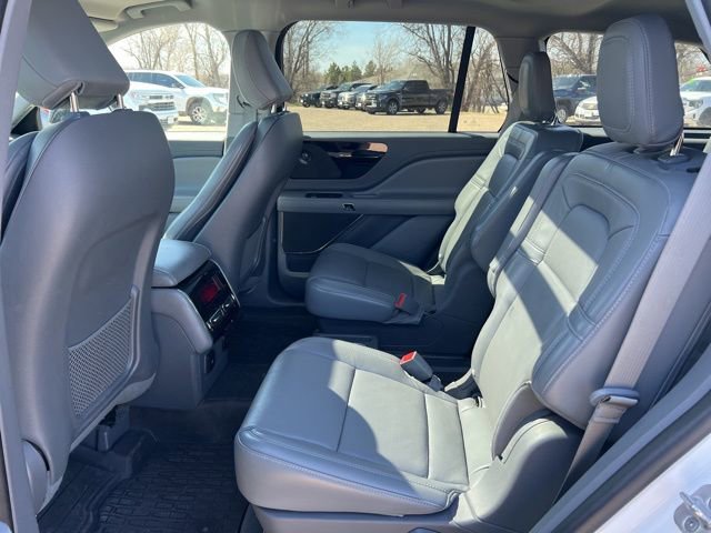 Used 2021 Lincoln Aviator Reserve w/ Elements Package Plus image 18