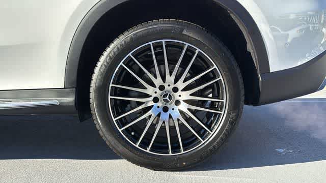 Used 2026 Mercedes-Benz GLC 300 4MATIC image 11