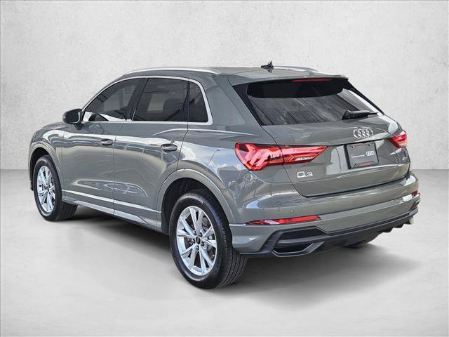 Certified 2025 Audi Q3 2.0T Premium w/ Convenience Package AWD/4WD image 7