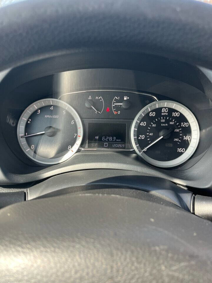 Used 2014 Nissan Sentra SR image 6