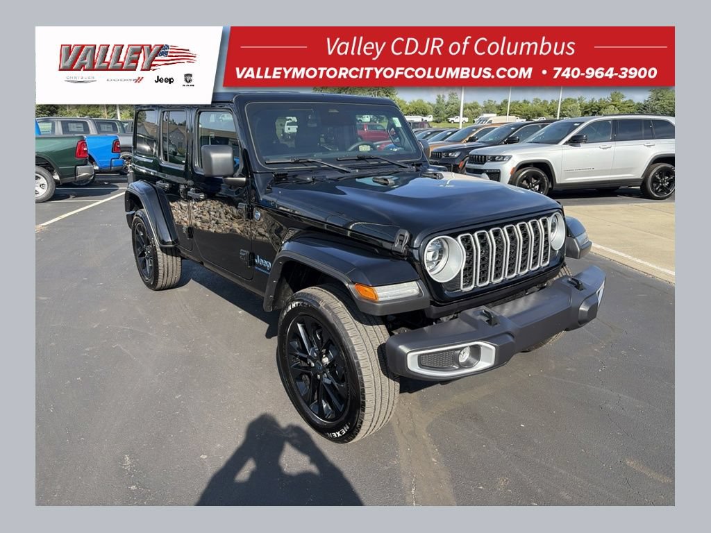 Used 2025 Jeep Wrangler Unlimited Sahara w/ Safety Group
