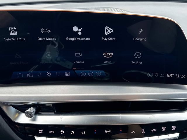 New 2025 Cadillac Lyriq Sport w/ LPO, Floor Liner Package image 20