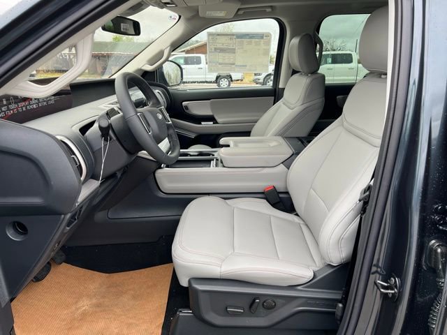 New 2025 Ford Expedition Max Active image 13